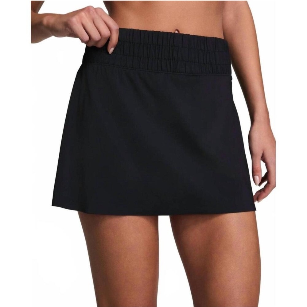 New Spanx Activate Booty Boost Skort Womens Medium Black Athletic Tennis Golf